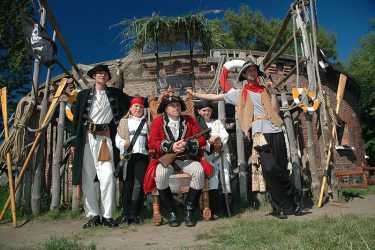 Obóz młodzieżowy, LATO W TROPIKACH - Tropical Islands w cenie, dla chętnych Heide Park, Militarna Przygoda. Kolonie 7-13 lat, Obóz 14-18 lat